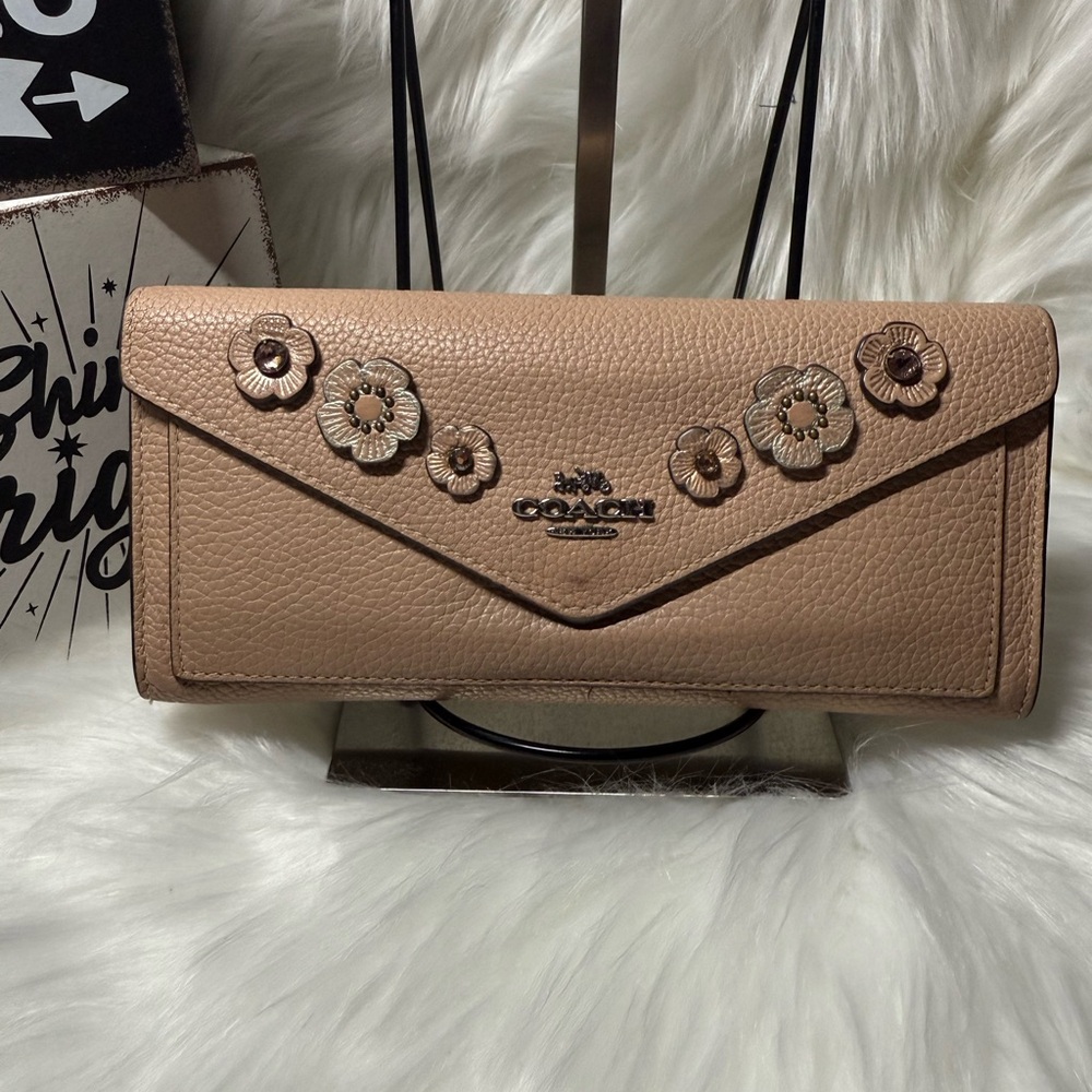 Coach Soft Wallet With Crystal Tea Rose preowned